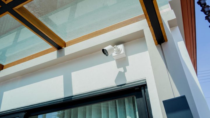 Top 10 Must-Have Outdoor Cameras for a Secure Home